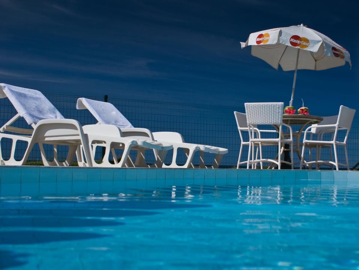 OYO Hotel Arembepe Beach Hotel Buitenkant foto