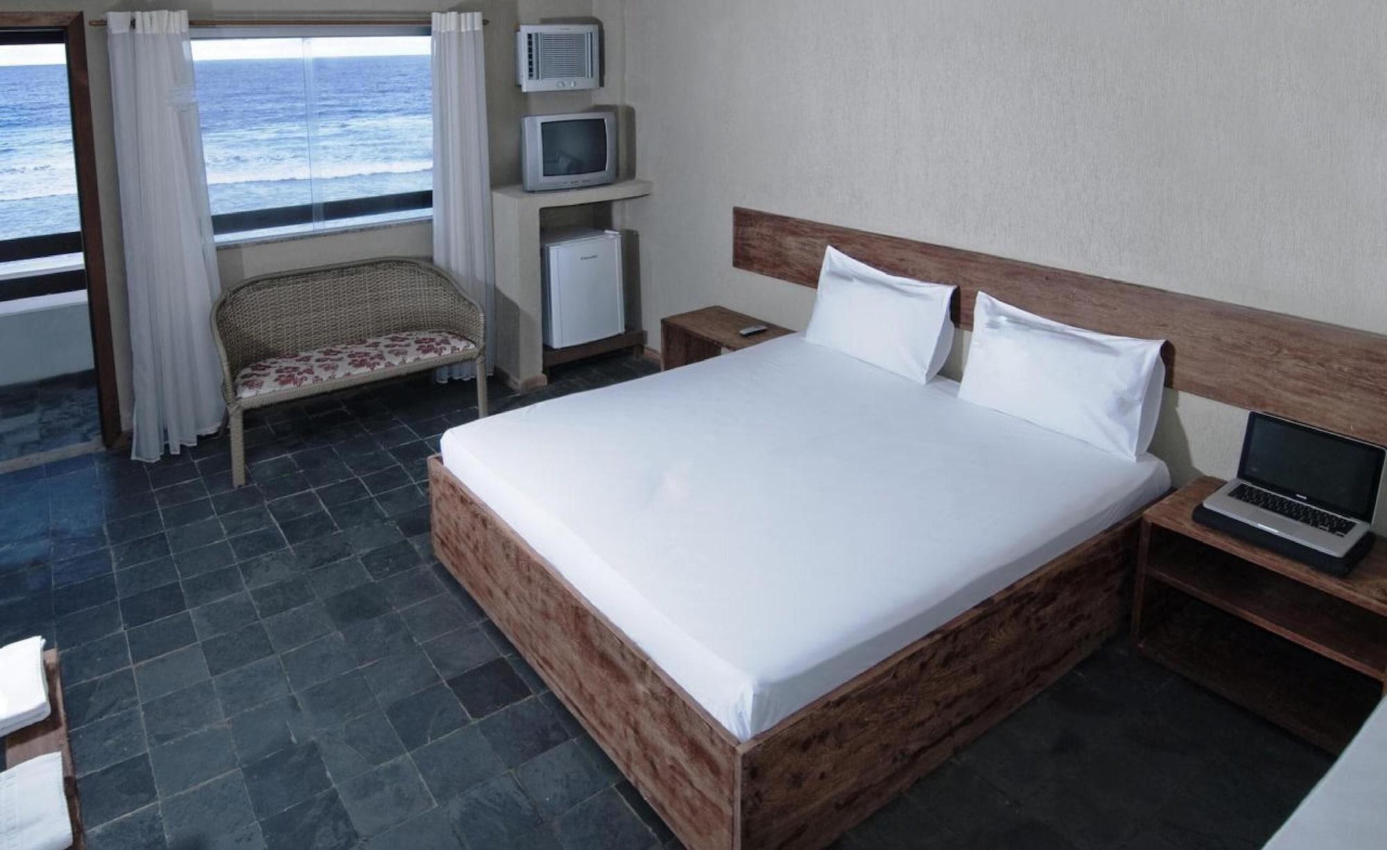 OYO Hotel Arembepe Beach Hotel Buitenkant foto