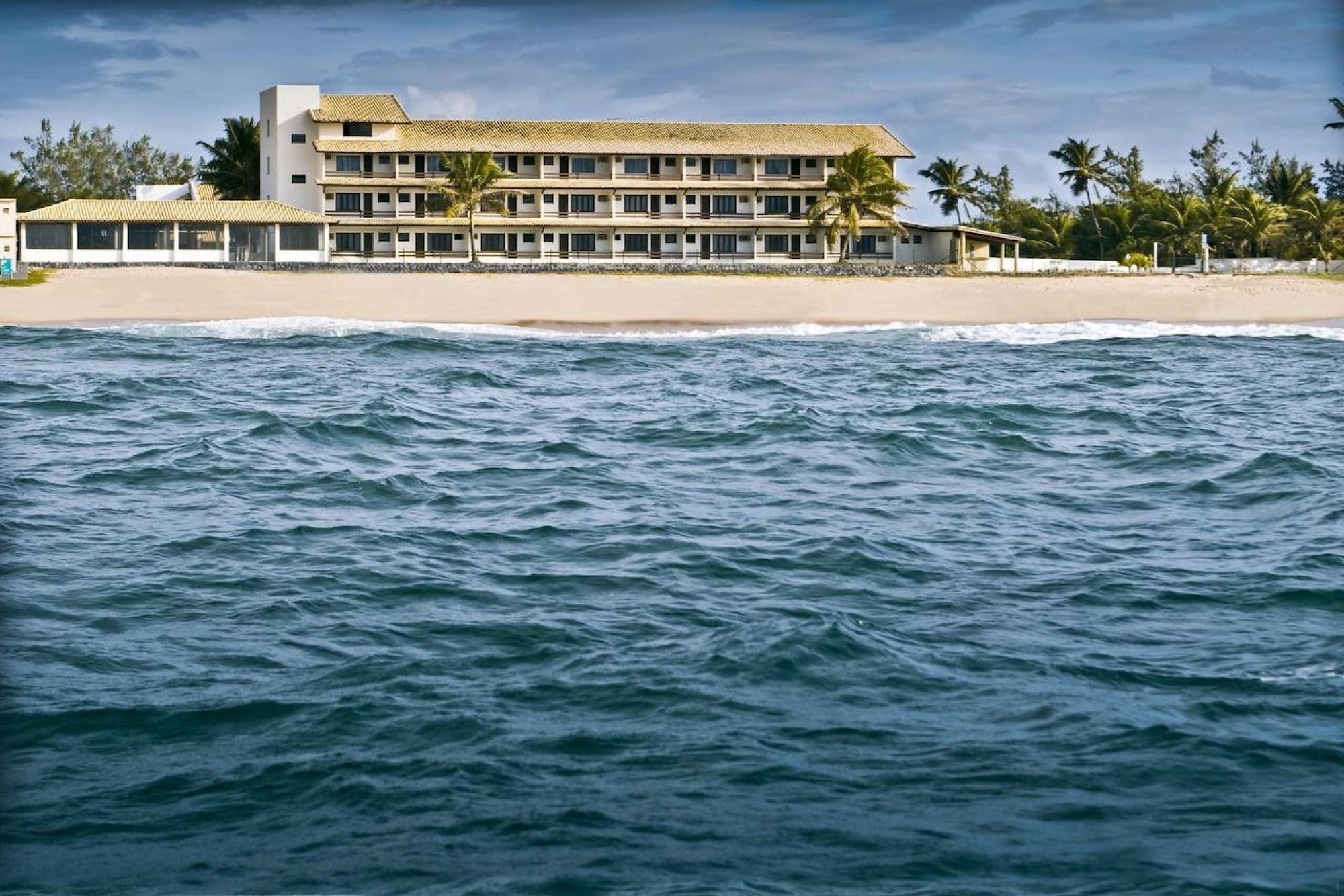 OYO Hotel Arembepe Beach Hotel Buitenkant foto