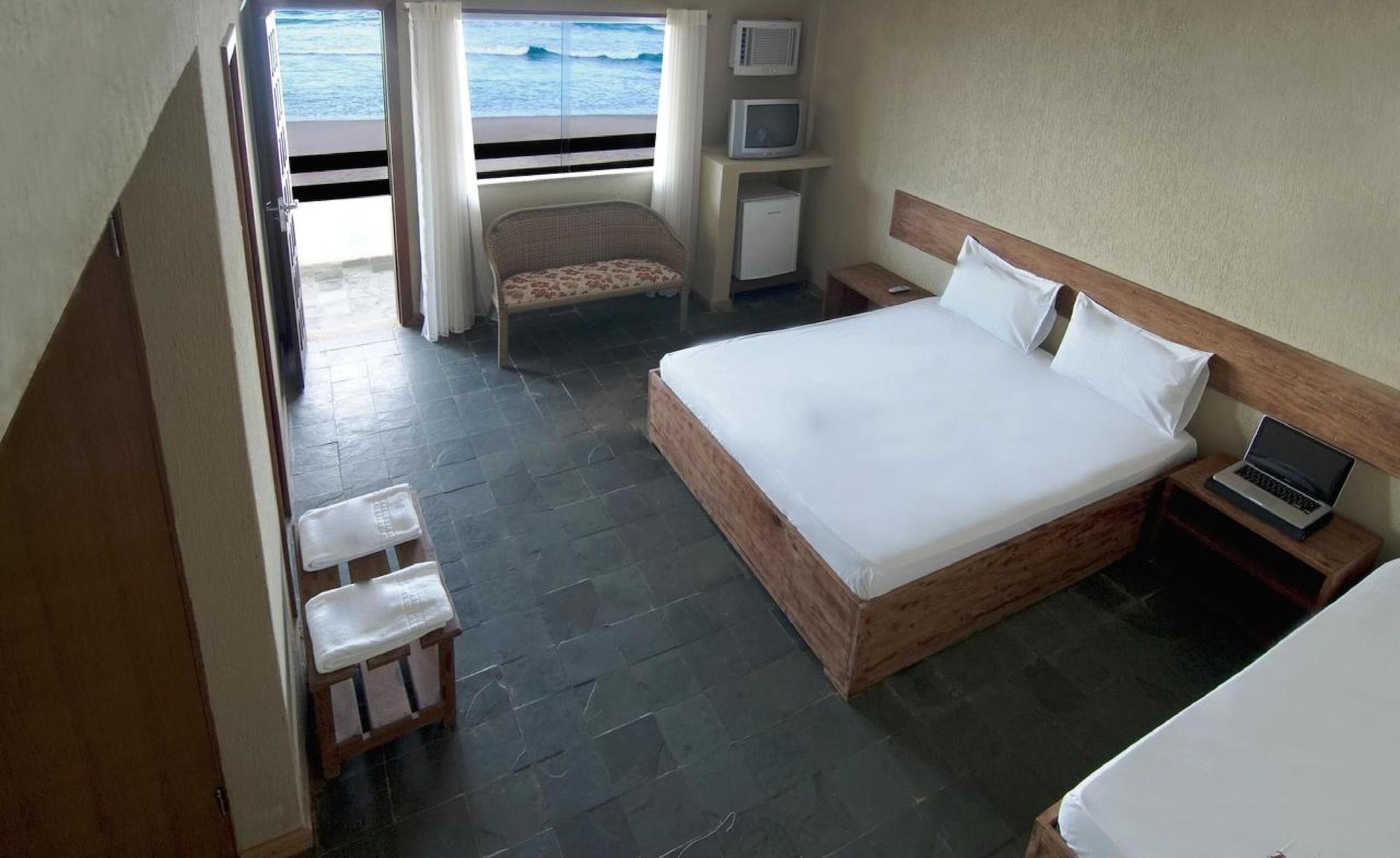 OYO Hotel Arembepe Beach Hotel Buitenkant foto